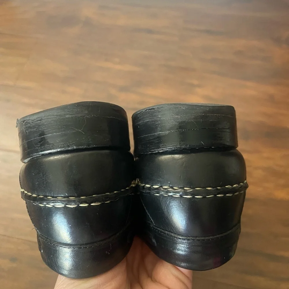 Allen Edmond’s Dellwood Men's Black Tassel Loafers-Size 9.5 D
